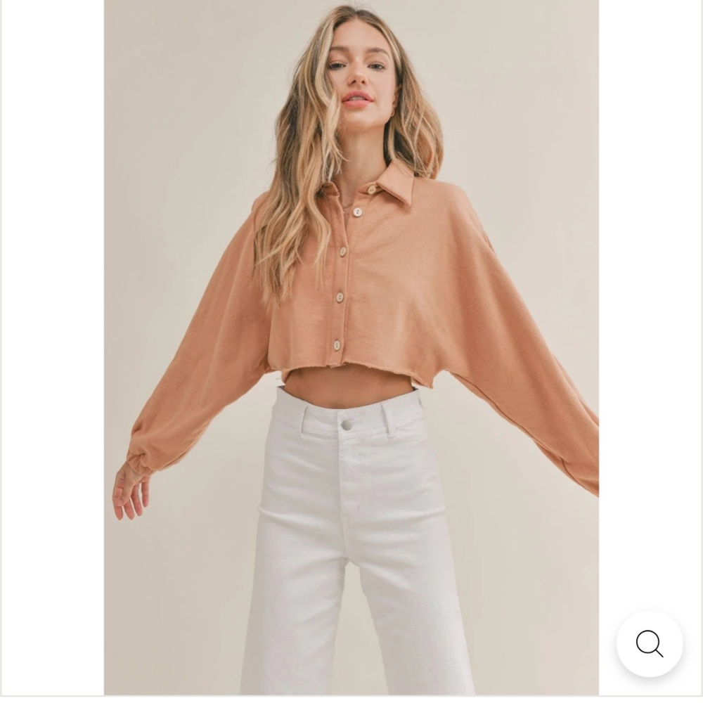 NWOT Sadie & Sage Up To Me Crop Sweatshirt